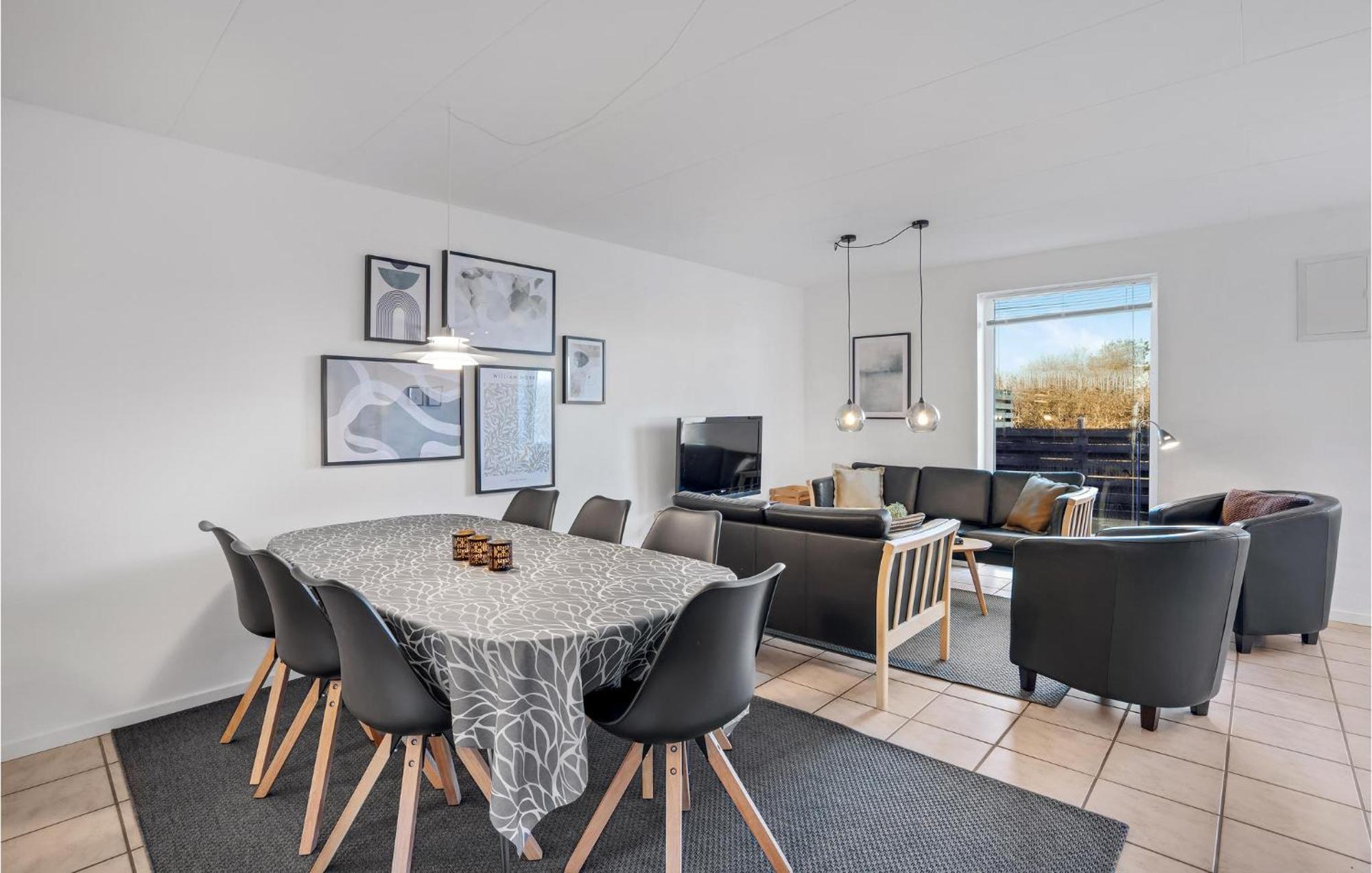 Amazing Home In Hvide Sande With Wifi Bjerregard Exterior photo